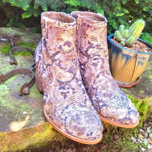 Very G Sprinkle bootie